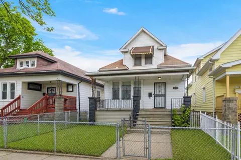 10320 S Indiana Ave, Chicago, IL 60628