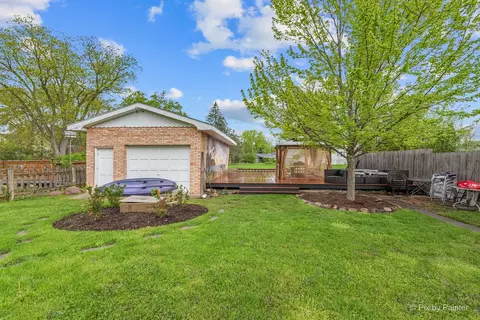 Exterior - 34820 N Holman Ave, Ingleside, IL 60041 photo 5 of 8