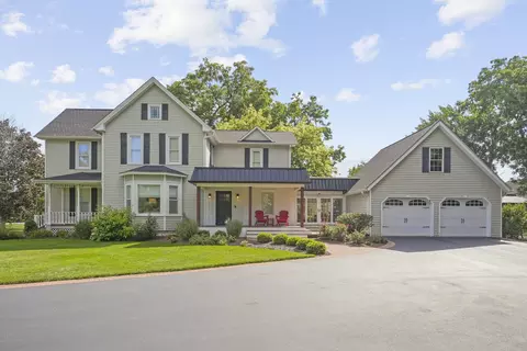 3614 Wolf Rd, Oswego, IL 60543