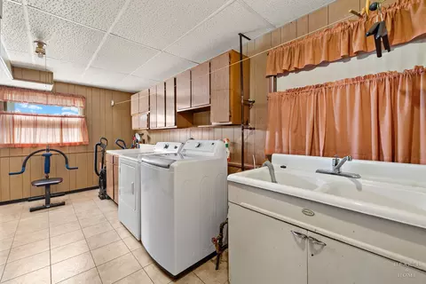 Other - 632 Polynesian Dr, Des Plaines, IL 60016 photo 2 of 5