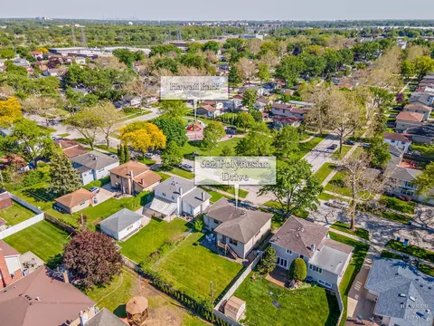 View/Area - 632 Polynesian Dr, Des Plaines, IL 60016 photo 1 of 5