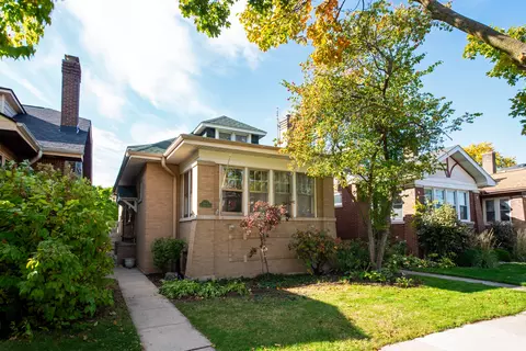6614 N Talman Ave, Chicago, IL 60645