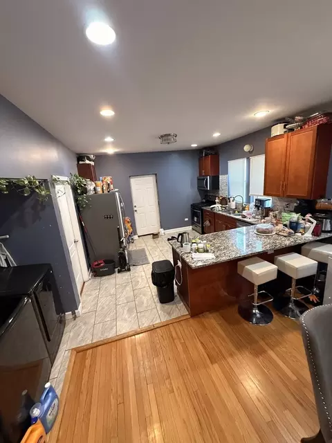 Kitchen - 8134 S Vernon Ave, Chicago, IL 60619 photo 2 of 3