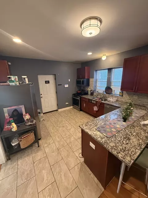 Kitchen - 8134 S Vernon Ave, Chicago, IL 60619 photo 3 of 3