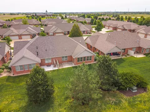 View/Area - 1761 Lockspur Way, Normal, IL 61761 photo 5 of 6