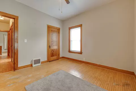 Bedroom - 1027 St John St, Elgin, IL 60120 photo 2 of 5