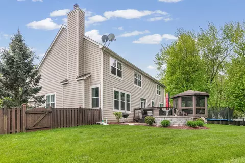 Exterior - 2030 Lucca Ct, Elgin, IL 60123 photo 5 of 5