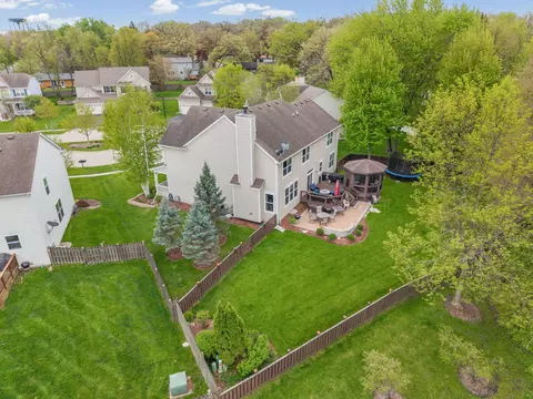 View/Area - 2030 Lucca Ct, Elgin, IL 60123 photo 2 of 5