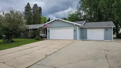2698 Wendy Ln, Rockford, IL 61109