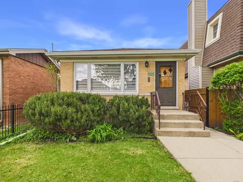 3143 Elder Ln, Franklin Park, IL 60131