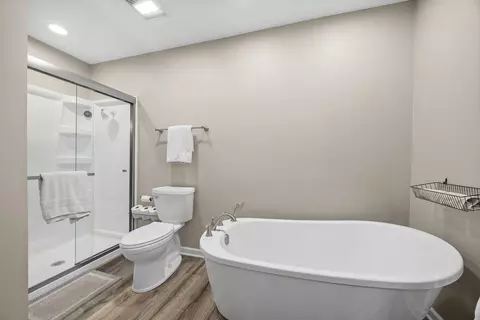 Bath - 2632 Switch Grass Rd, Morris, IL 60450 photo 5 of 5