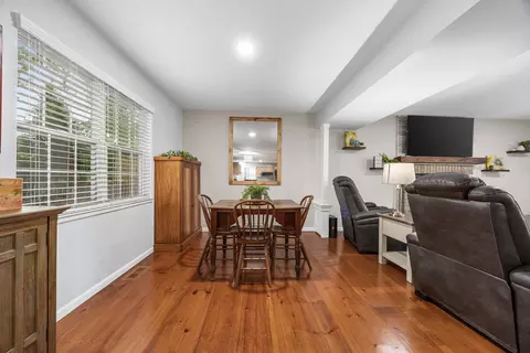 Dining - 2632 Switch Grass Rd, Morris, IL 60450 photo 1 of 4