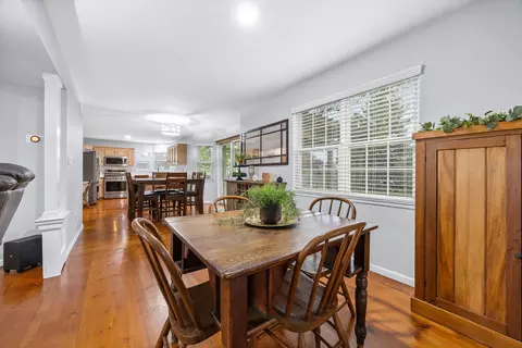 Dining - 2632 Switch Grass Rd, Morris, IL 60450 photo 2 of 4