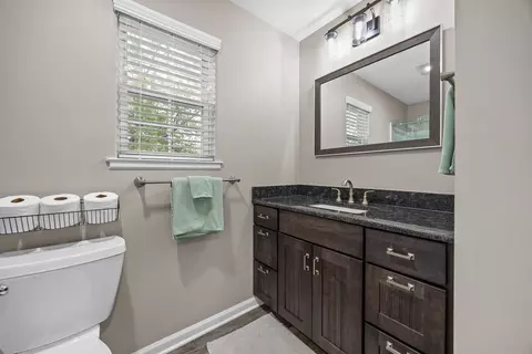 Bath - 2632 Switch Grass Rd, Morris, IL 60450 photo 2 of 5