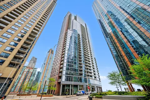 450 E Waterside Dr #705, Chicago, IL 60601 photo 2
