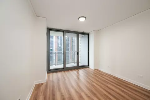 450 E Waterside Dr #705, Chicago, IL 60601 photo 10
