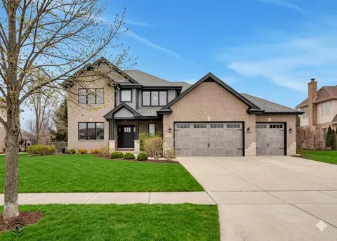 1973 Edgeview Dr, New Lenox, IL 60451