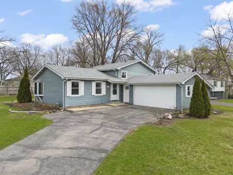6065 Chase Ave, Downers Grove, IL 60516
