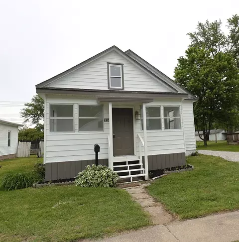 314 S Franklin St, Salem, IL 62881