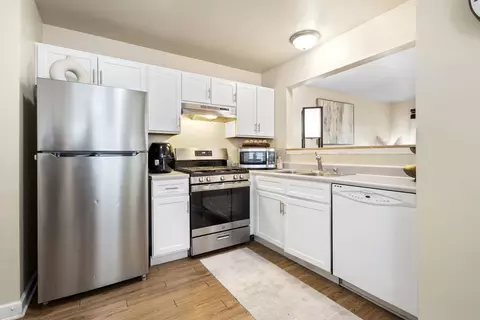 Kitchen - 4104 Rivertowne Dr, Plainfield, IL 60586 photo 1 of 3