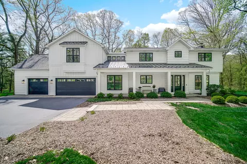 4 N541 Crane Ln, Saint Charles, IL 60175