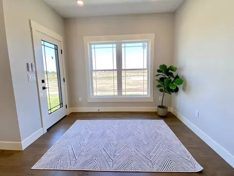 Entry Way - 3914 Jade Dr, Champaign, IL 61822 photo 3 of 5