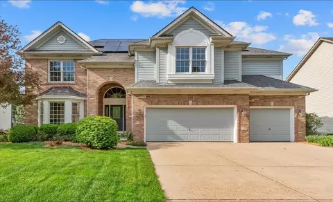 505 Moose Lake Ave, North Aurora, IL 60542