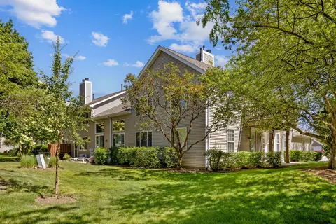 Exterior - 1343 Providence Cir, Elgin, IL 60120 photo 3 of 4