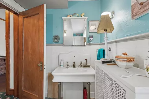 Bath - 401 E Prairie St, Odell, IL 60460 photo 2 of 4