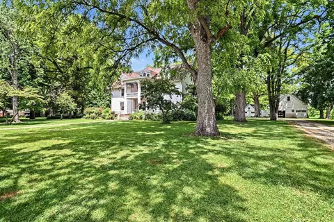Exterior - 401 E Prairie St, Odell, IL 60460 photo 3 of 18