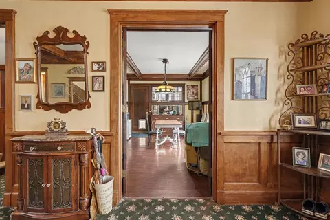 Entry Way - 401 E Prairie St, Odell, IL 60460 photo 4 of 6