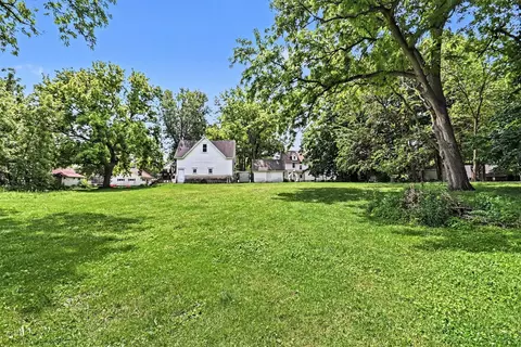 Exterior - 401 E Prairie St, Odell, IL 60460 photo 12 of 18