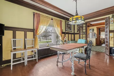 Dining - 401 E Prairie St, Odell, IL 60460 photo 1 of 3