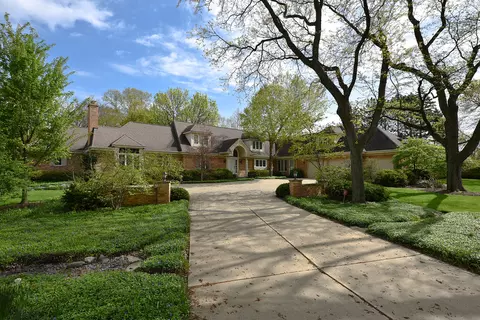 1712 Pheasant Trl, Inverness, IL 60067