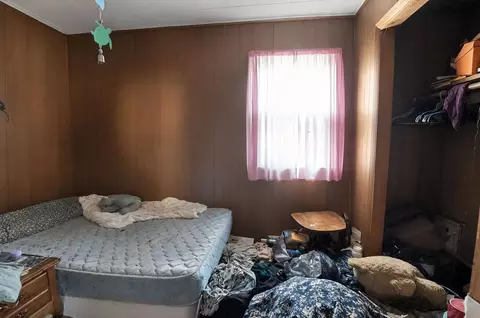 Bedroom - 1622 Chicago St, Dixon, IL 61021 photo 5 of 7