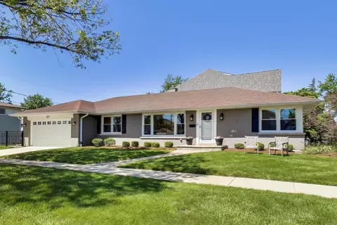 223 E Adams St, Elmhurst, IL 60126