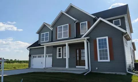 675 S Regulators St, Rochelle, IL 61068