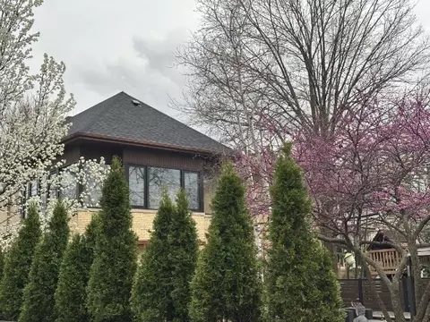 Exterior - 478 Kent Rd, Riverside, IL 60546 photo 10 of 20