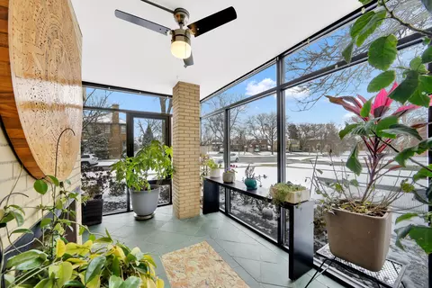Exterior - 478 Kent Rd, Riverside, IL 60546 photo 4 of 20
