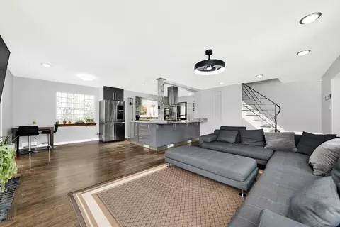 Living - 478 Kent Rd, Riverside, IL 60546 photo 2 of 3