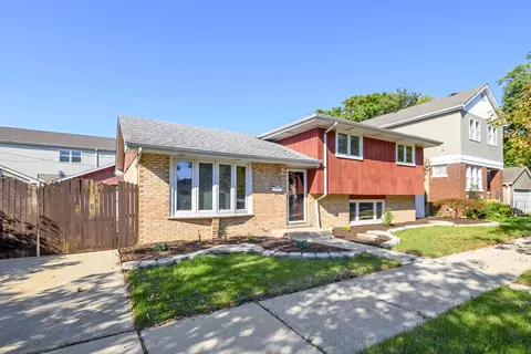 3008 W 110th Pl, Chicago, IL 60655