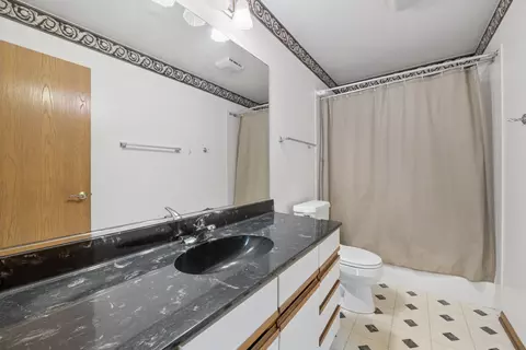 Bath - 20976 W Olive St, Plainfield, IL 60544 photo 3 of 3