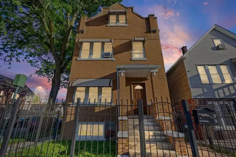 2101 W 51st St, Chicago, IL 60609