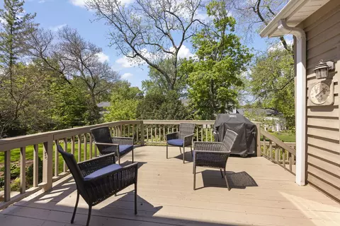 Exterior - 1262 Midwest Ln, Wheaton, IL 60189 photo 3 of 9