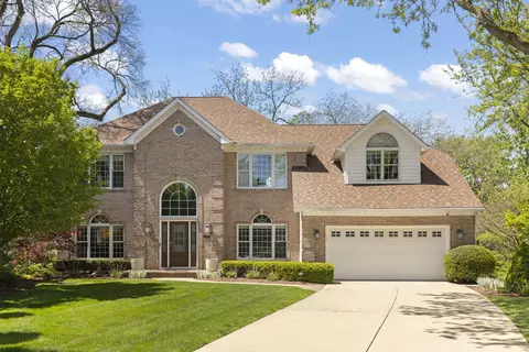 1262 Midwest Ln, Wheaton, IL 60189