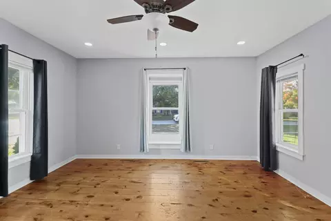 Living - 205 E Kyle St, Ogden, IL 61859 photo 1 of 3