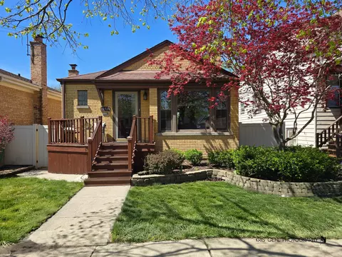 10928 S Albany Ave, Chicago, IL 60655
