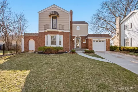 928 S Harvard Ave, Villa Park, IL 60181