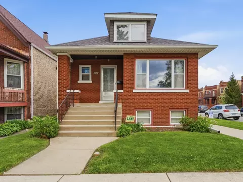 3235 N Kildare Ave, Chicago, IL 60641