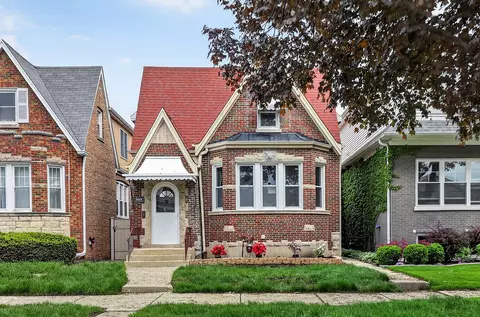 5624 W Pensacola Ave, Chicago, IL 60634